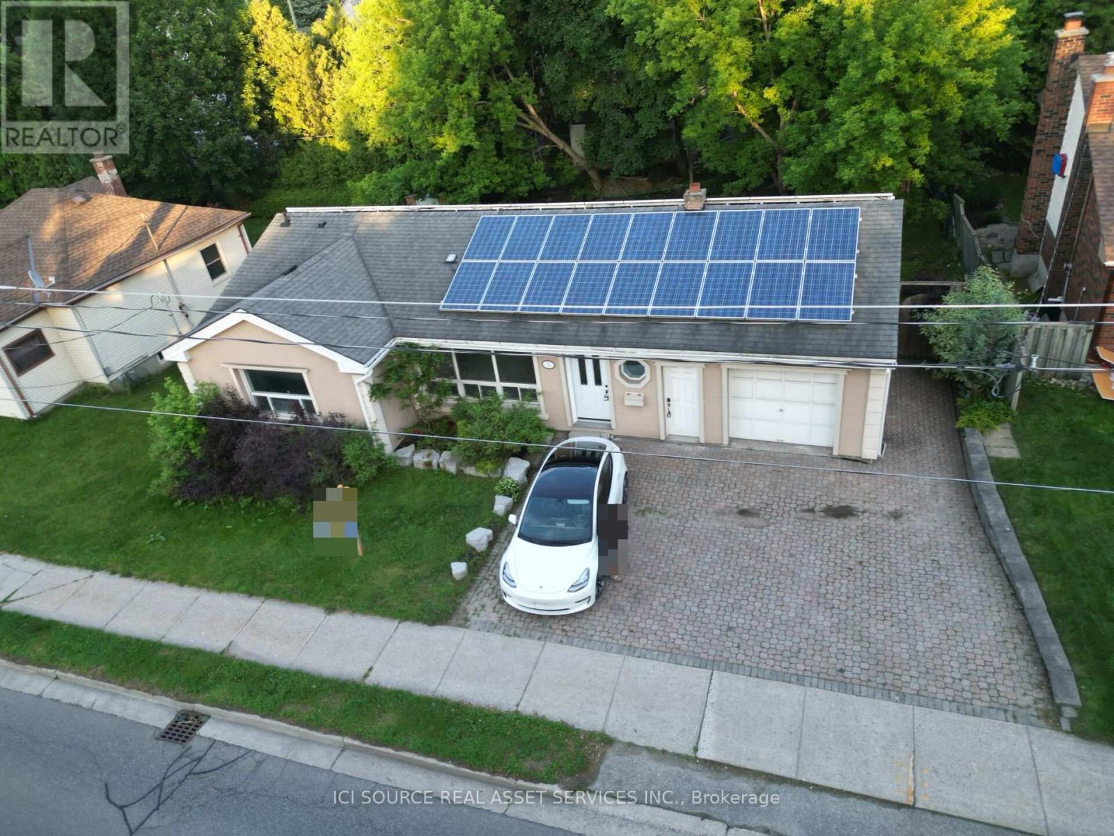 52 Speedvale Avenue W, Guelph, Ontario  N1H 1J9 - Photo 3 - X12908026