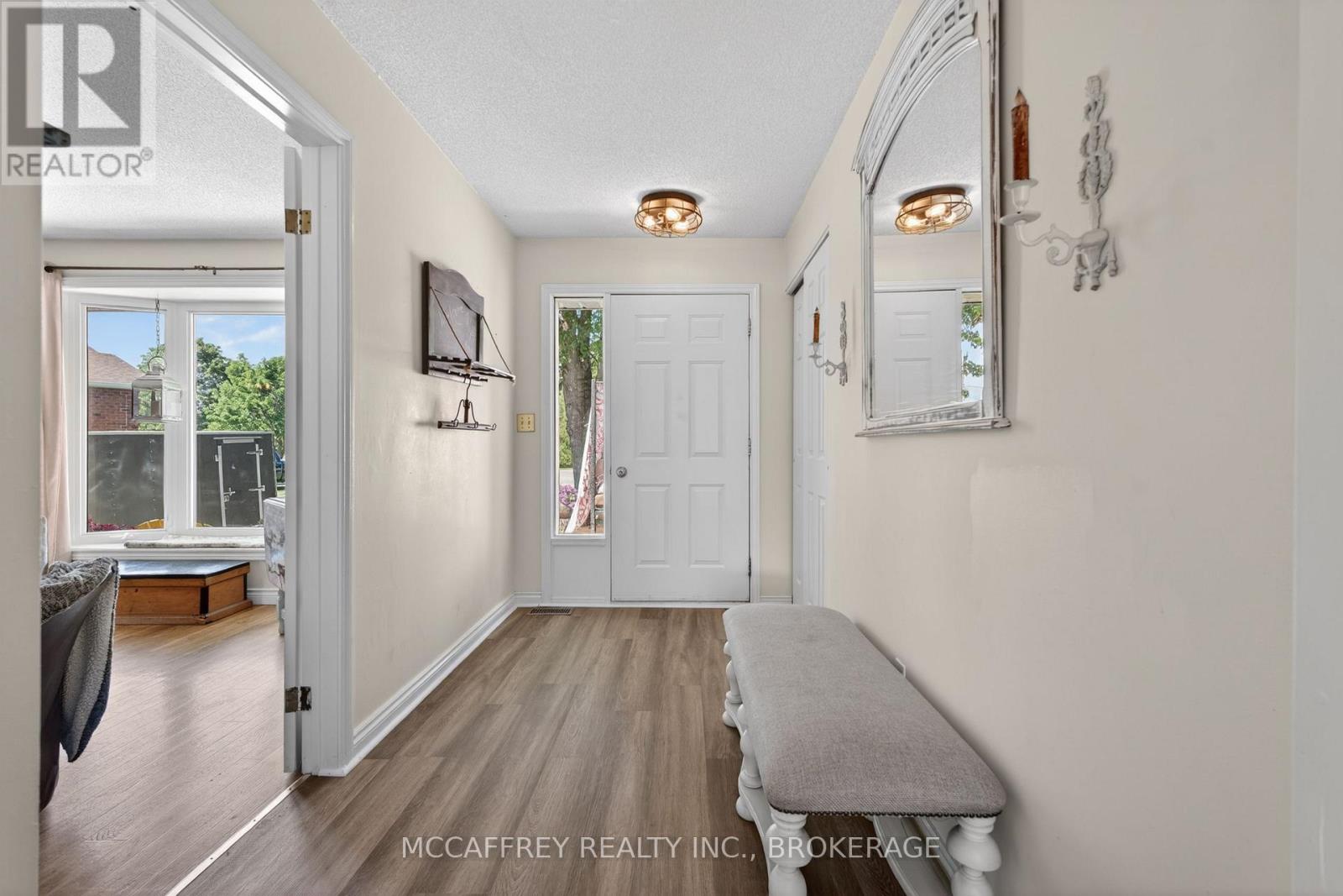 26 Dollar Crescent, Greater Napanee, Ontario  K7R 3K7 - Photo 4 - X13121406