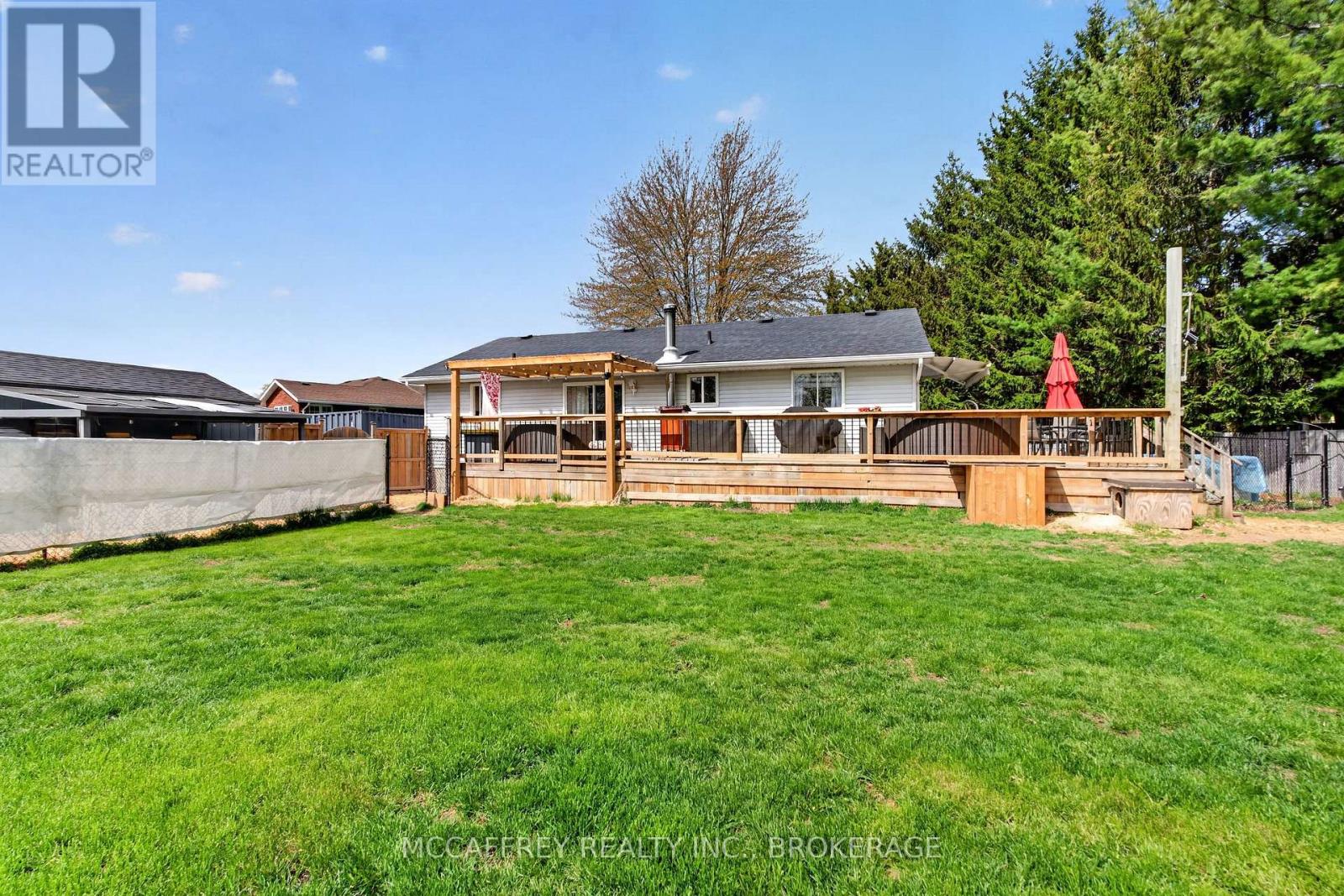26 Dollar Crescent, Greater Napanee, Ontario  K7R 3K7 - Photo 43 - X13121406