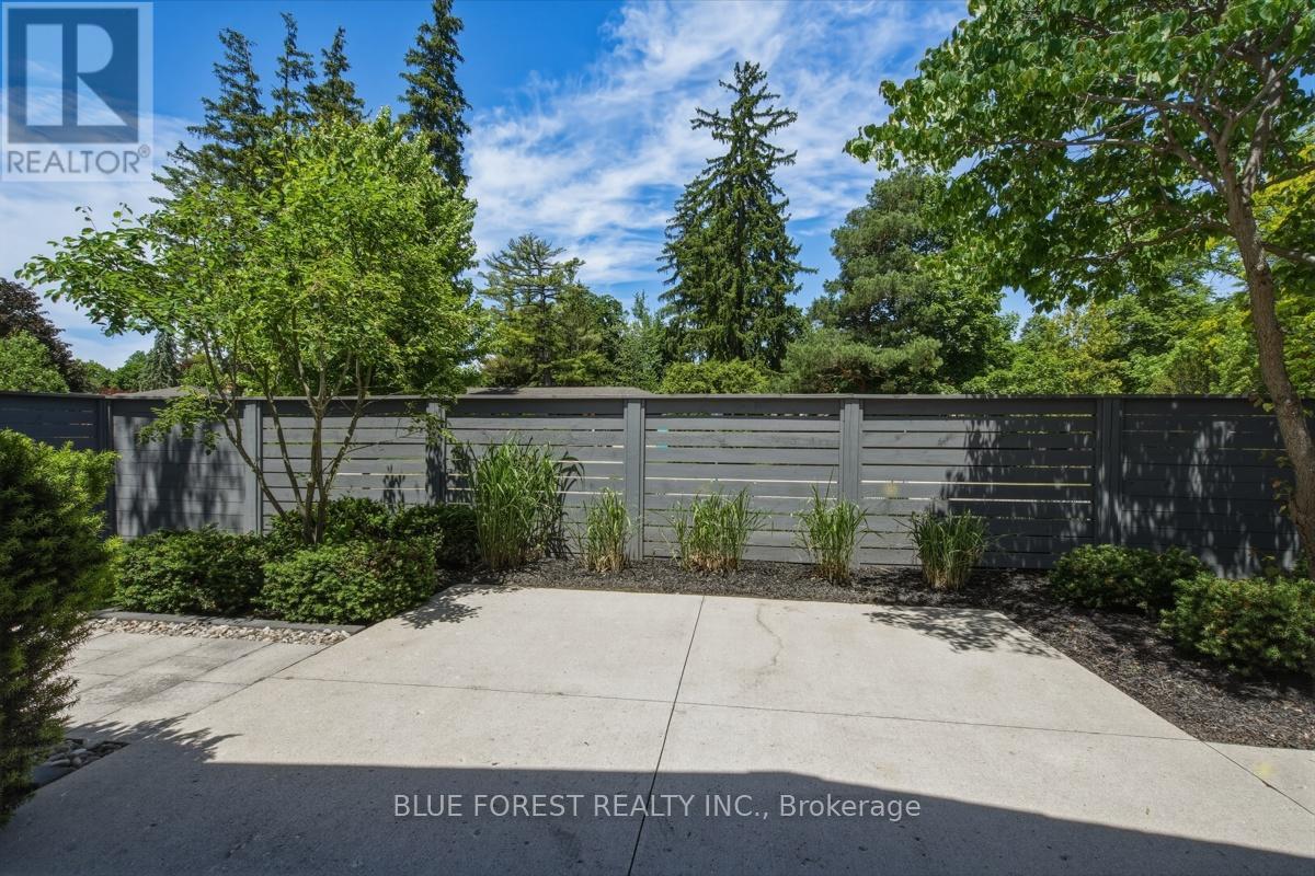 2 Hampton Crescent, London North, Ontario  N6H 2N8 - Photo 21 - X13430292