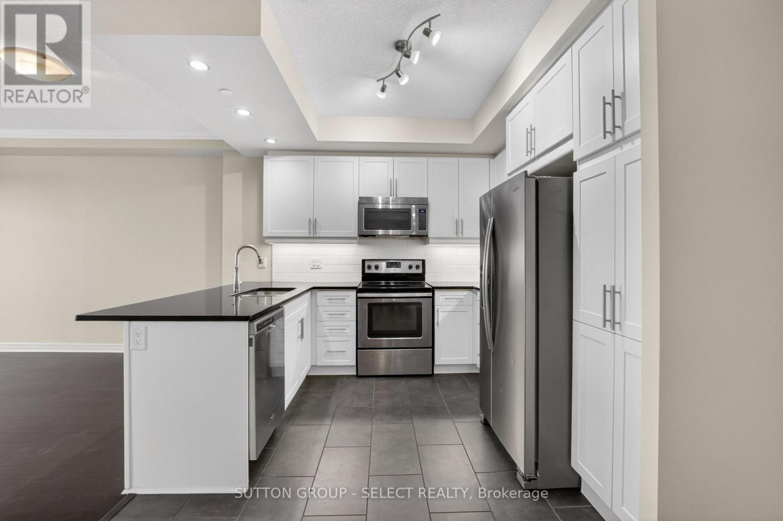 1705 - 330 Ridout Street N, London East, Ontario  N6C 3Z3 - Photo 6 - X13430368