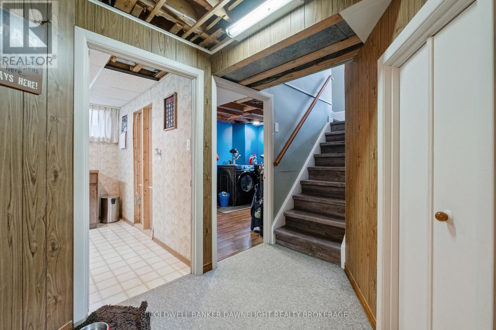 105 Wellington Street W, South Huron, Ontario  N0M 1S2 - Photo 24 - X13430380