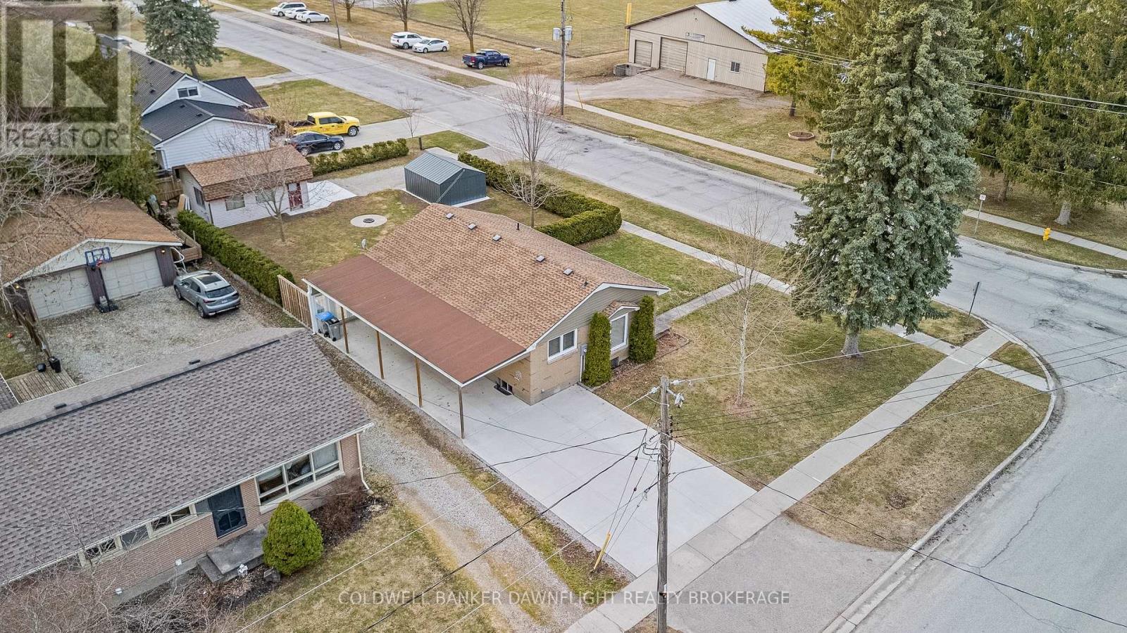 105 Wellington Street W, South Huron, Ontario  N0M 1S2 - Photo 37 - X13430380