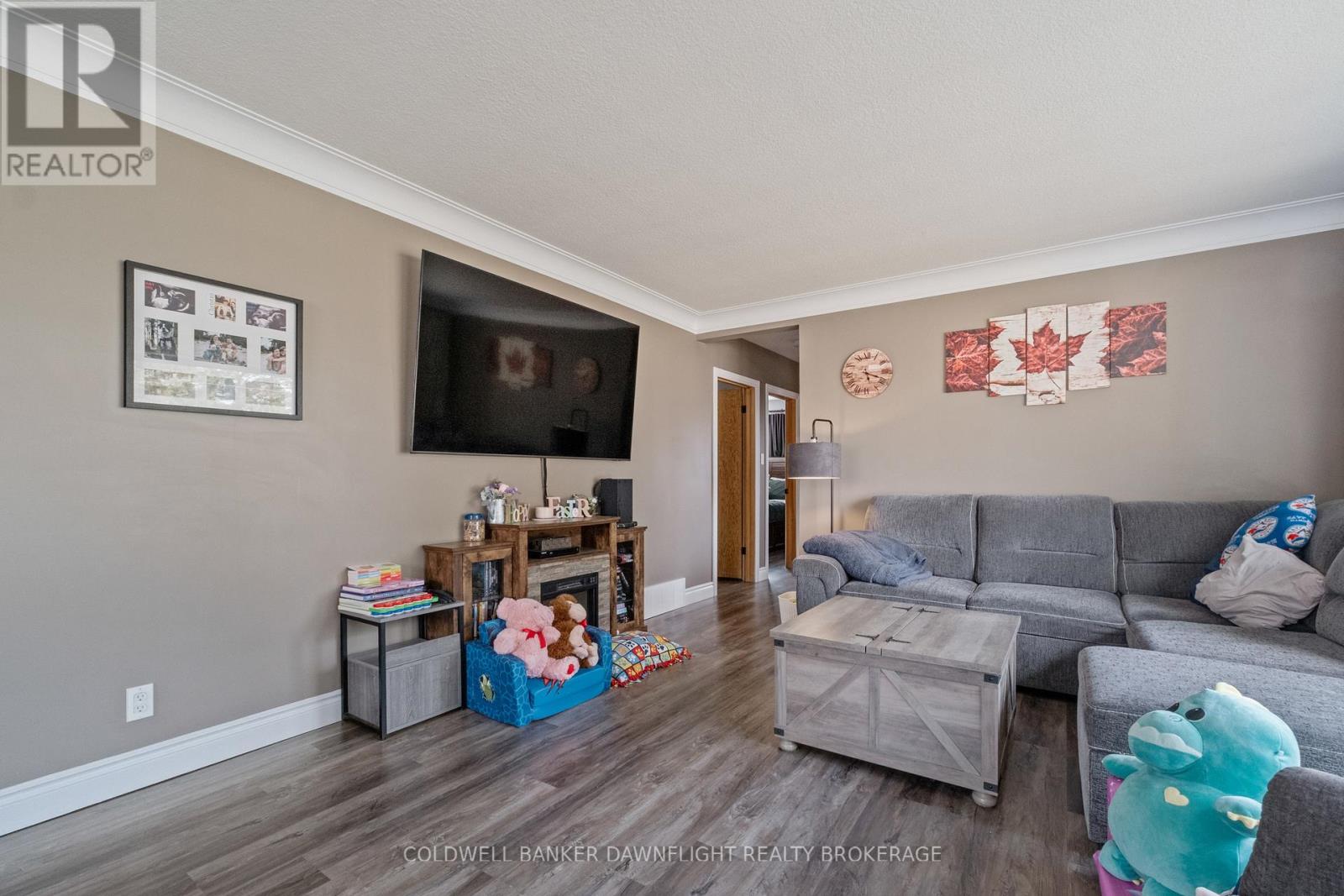 105 Wellington Street W, South Huron, Ontario  N0M 1S2 - Photo 8 - X13430380