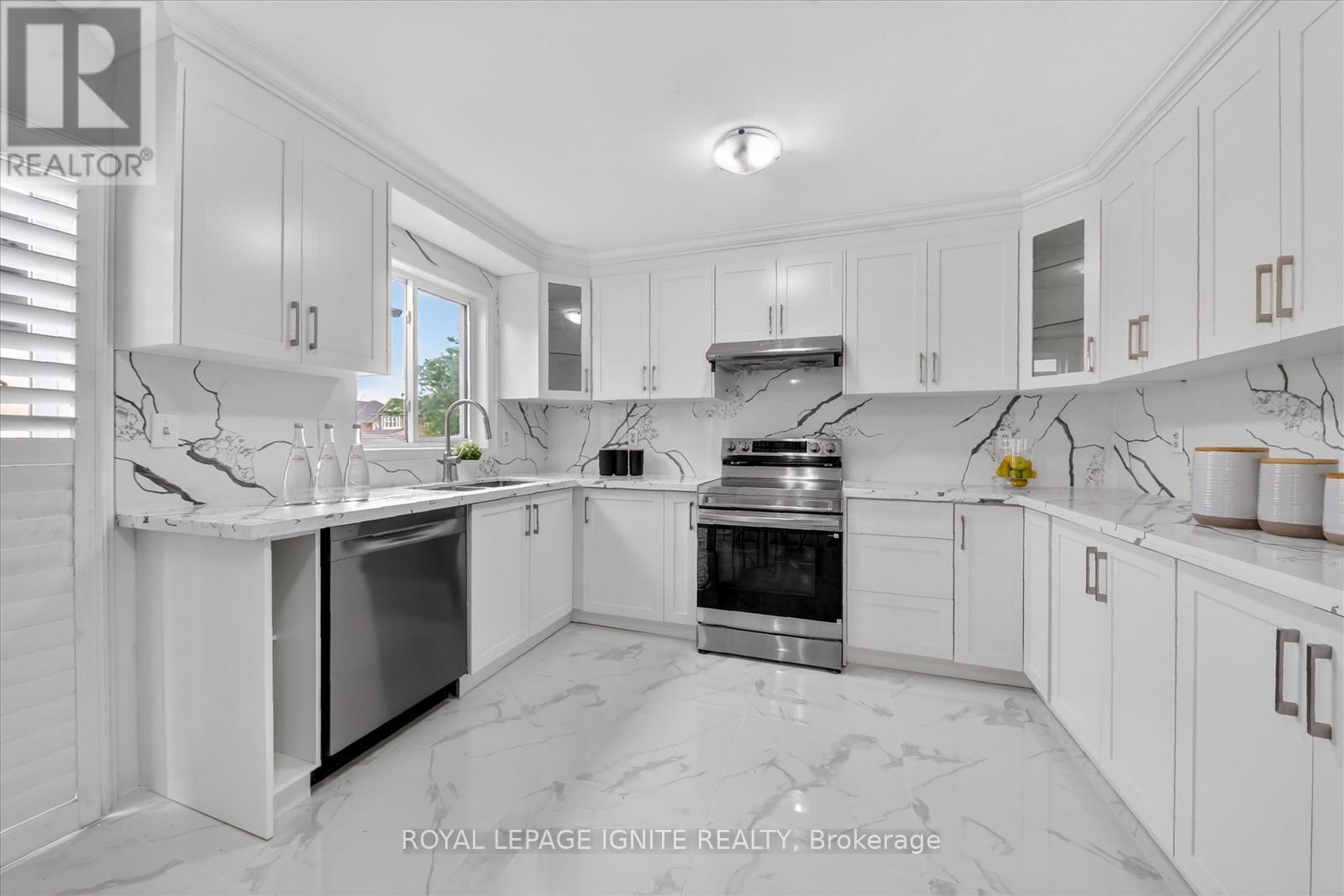 50 Panda Square, Toronto, Ontario  M1B 6G5 - Photo 7 - E13429342
