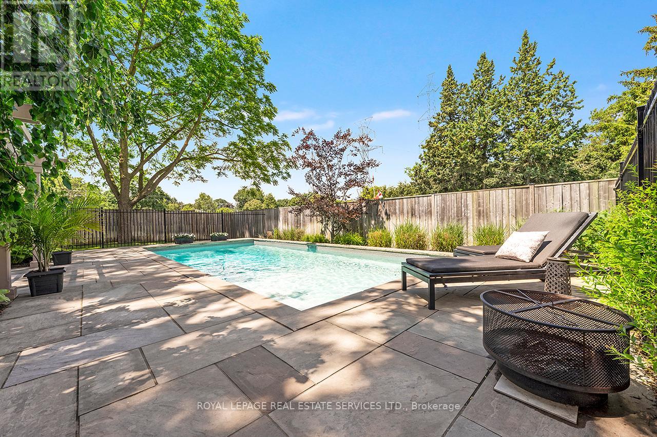 24 Jopling Avenue N, Toronto, Ontario  M9B 4E7 - Photo 39 - W13142448