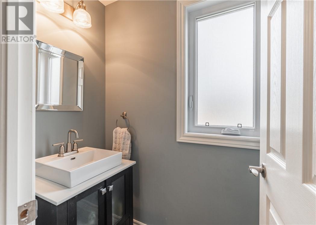 226 Springhill Drive, Greater Sudbury, Ontario  P3L 0A7 - Photo 9 - 2128447