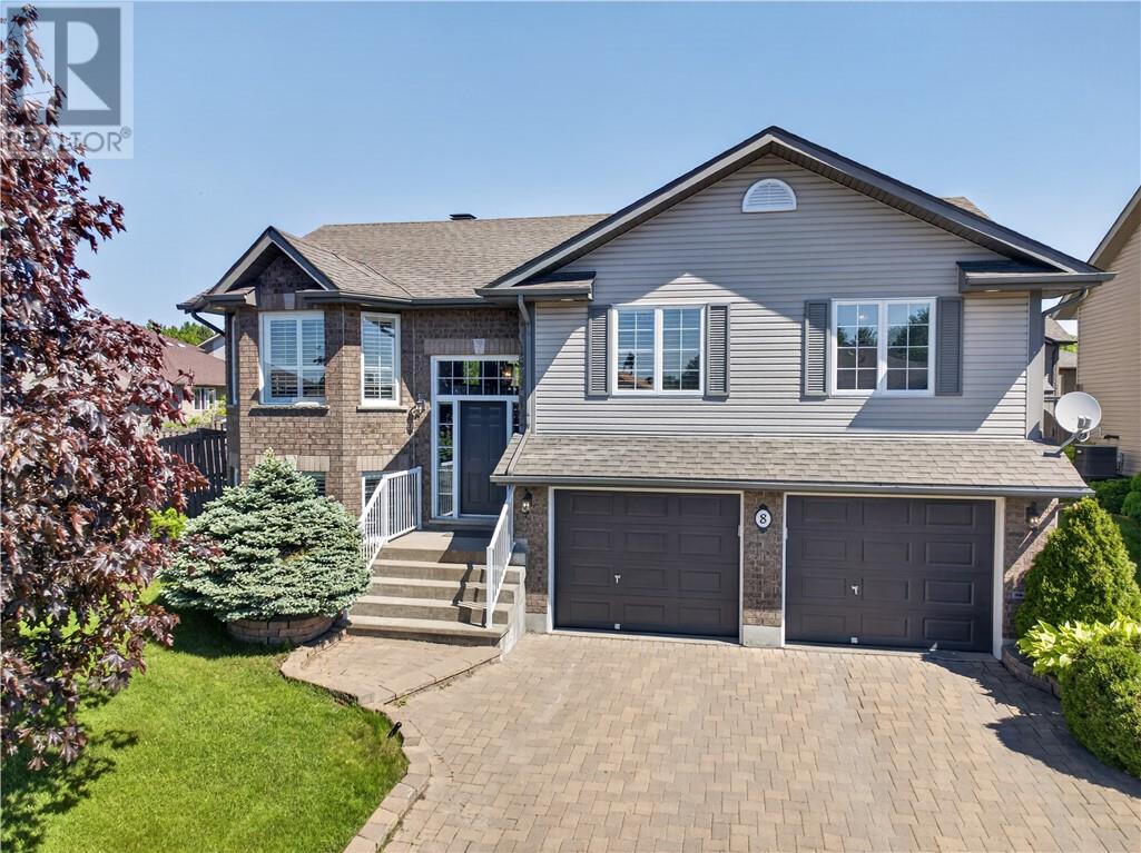 8 Trailview Drive, Sudbury, Ontario  P3E 6M3 - Photo 1 - 2128406