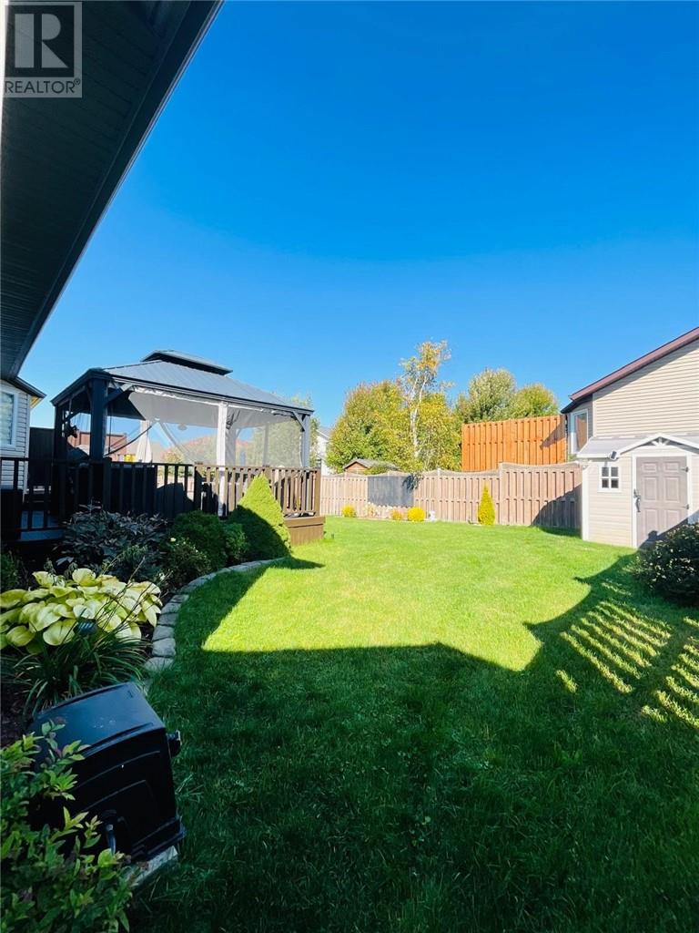 8 Trailview Drive, Sudbury, Ontario  P3E 6M3 - Photo 10 - 2128406