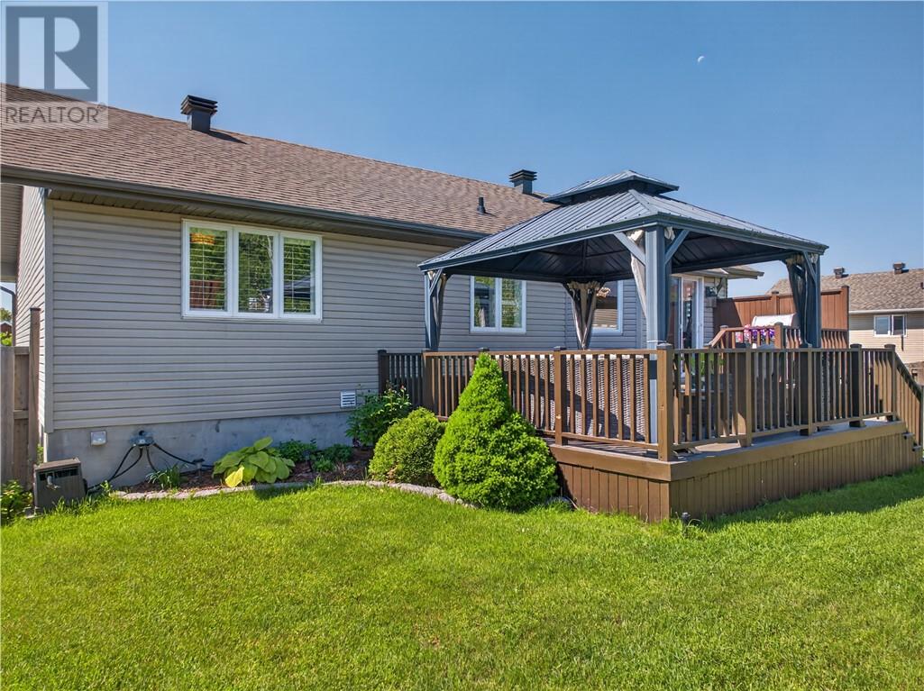 8 Trailview Drive, Sudbury, Ontario  P3E 6M3 - Photo 7 - 2128406