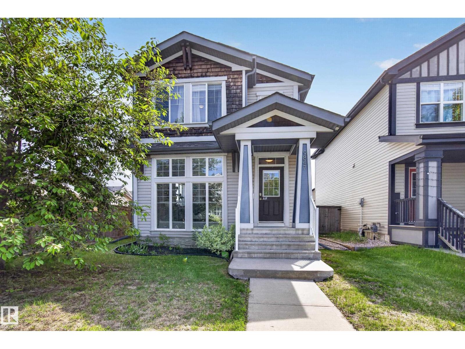 9847 220 ST NW, Edmonton, Alberta