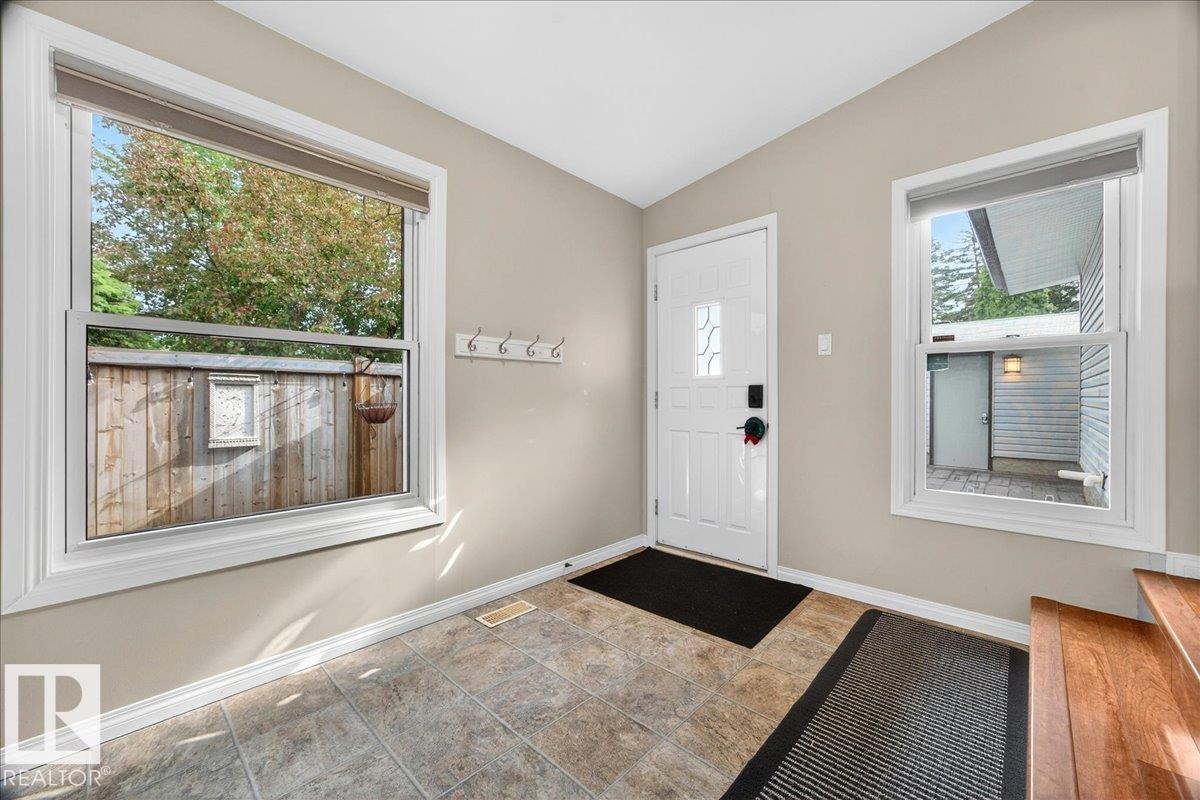 15302 76 Av NW, Edmonton, Alberta  T5R 3A3 - Photo 14 - E4492970