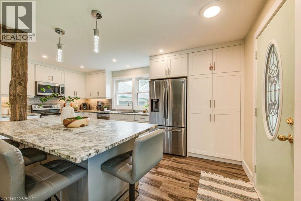 24 Belmont Avenue E, Kitchener, Ontario  N2M 4B9 - Photo 7 - 40838502