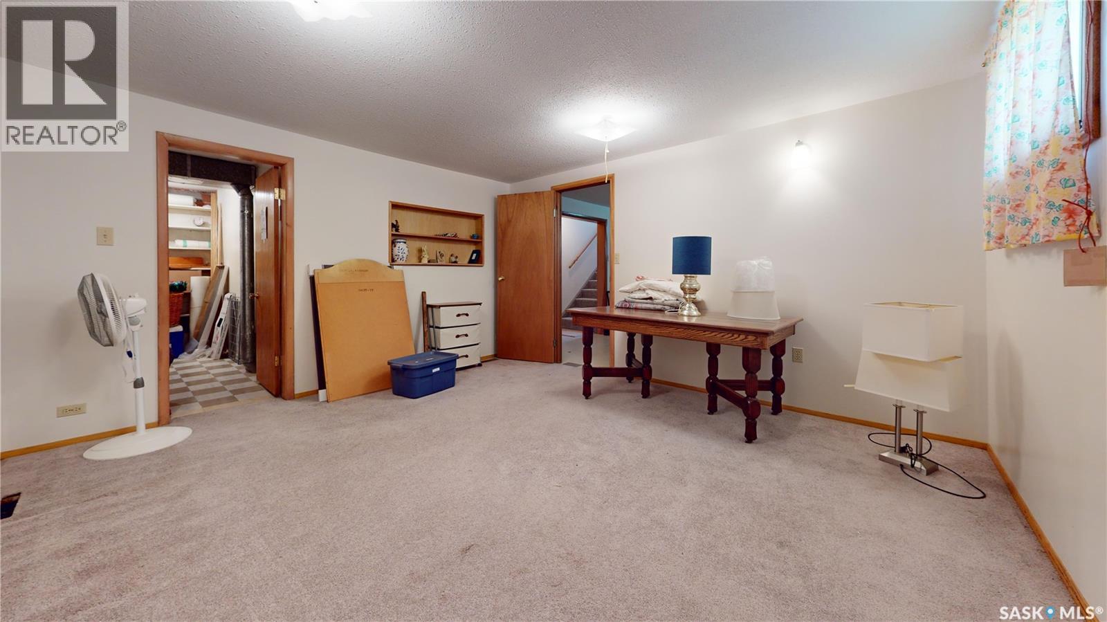210 Cypress Street, Maple Creek, Saskatchewan  S0N 1N0 - Photo 34 - SK038820