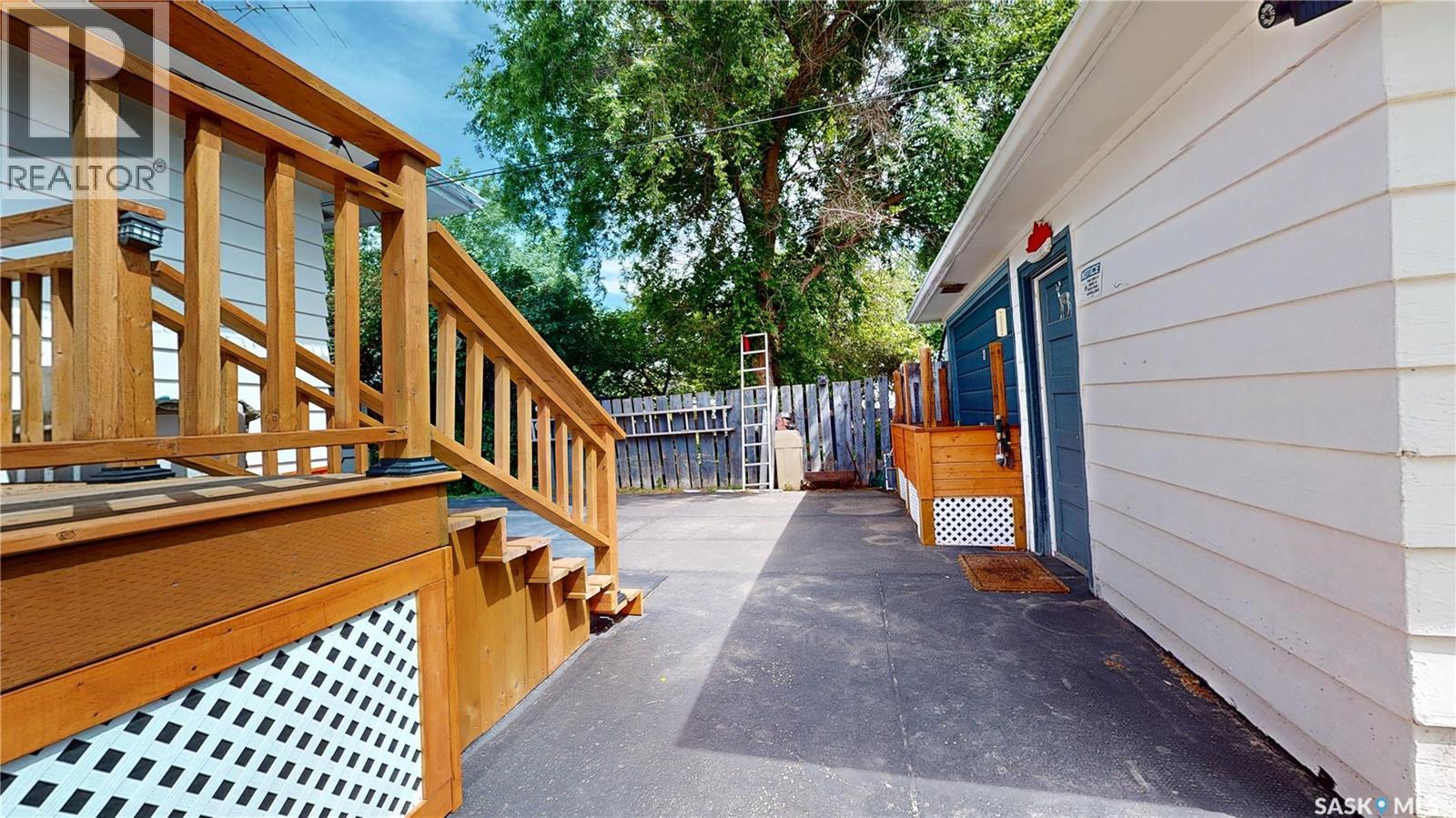 210 Cypress Street, Maple Creek, Saskatchewan  S0N 1N0 - Photo 44 - SK038820