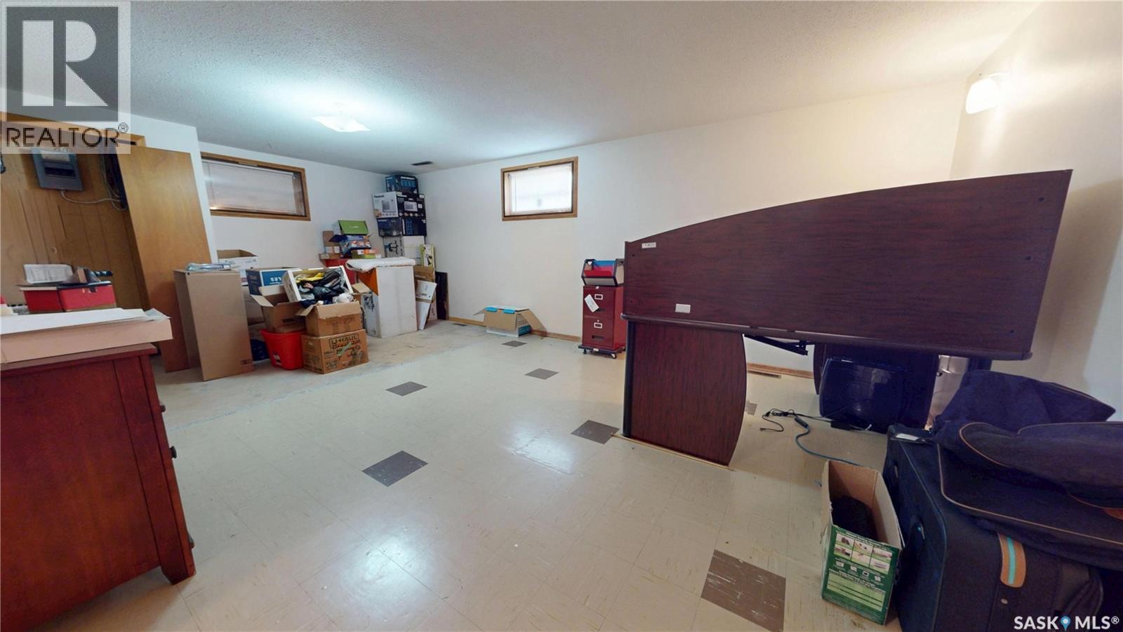 210 Cypress Street, Maple Creek, Saskatchewan  S0N 1N0 - Photo 31 - SK038820