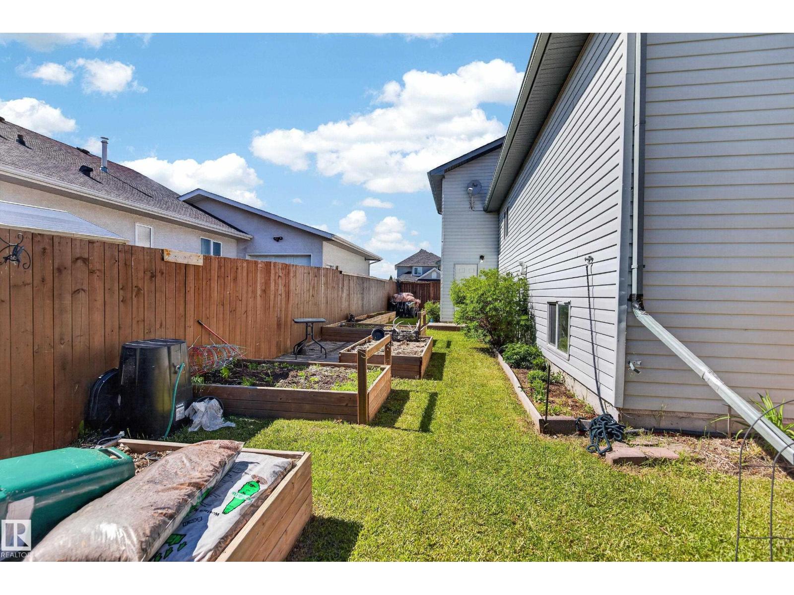 5139 Sportsview Dr, New Sarepta, Alberta  T0B 3M0 - Photo 40 - E4492975