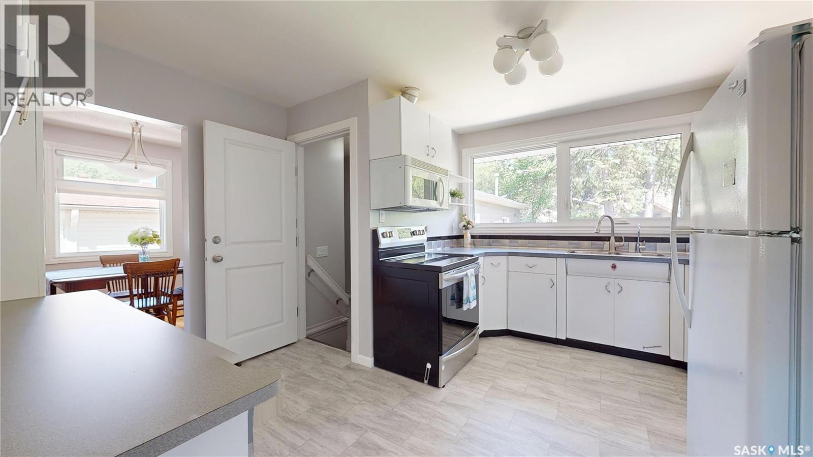 85 Bobolink Bay, Regina, Saskatchewan  S4S 4K2 - Photo 7 - SK039056