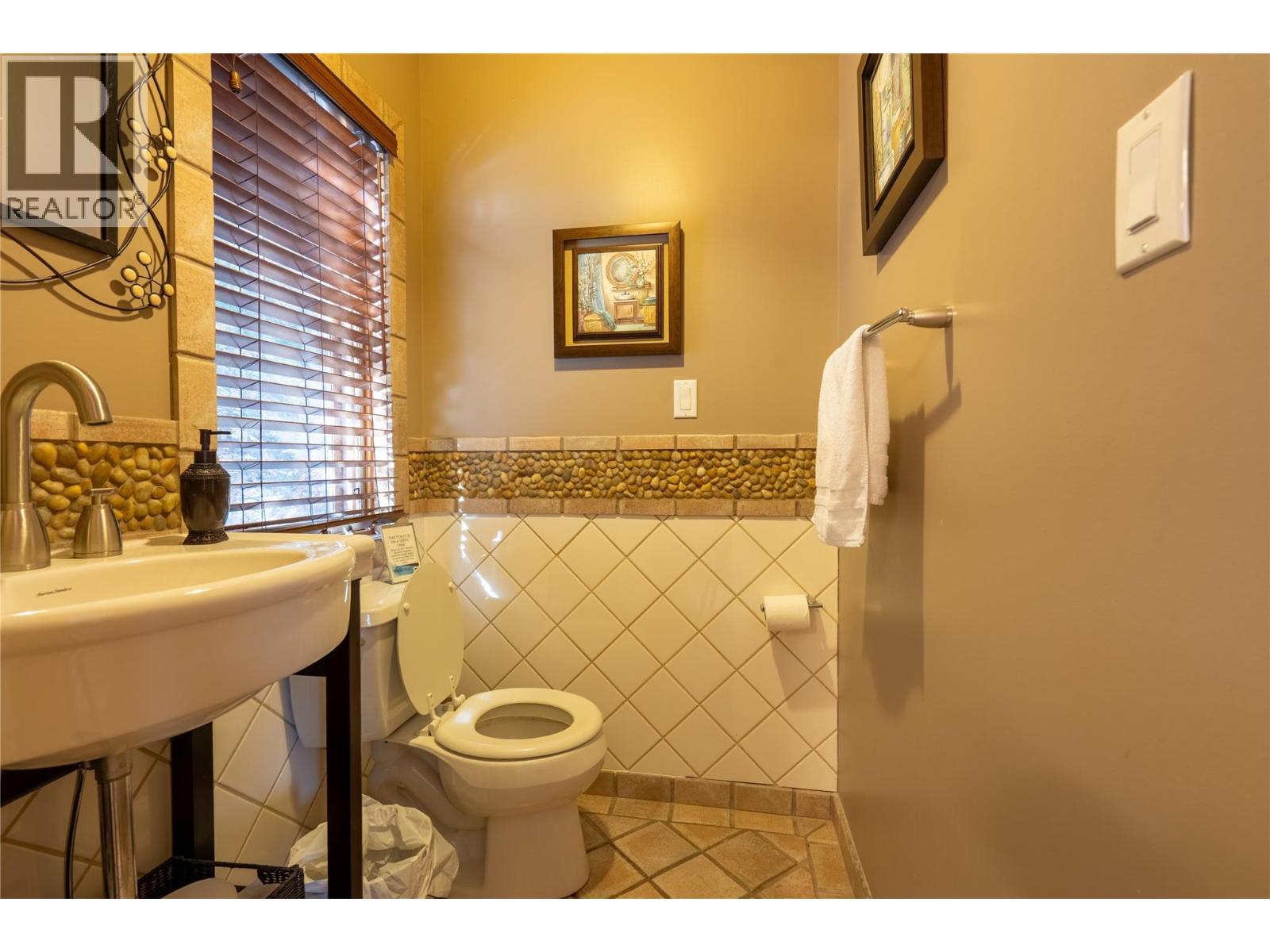 1722 West Lake Drive, Christina Lake, British Columbia  V0H 1E0 - Photo 42 - 10391009
