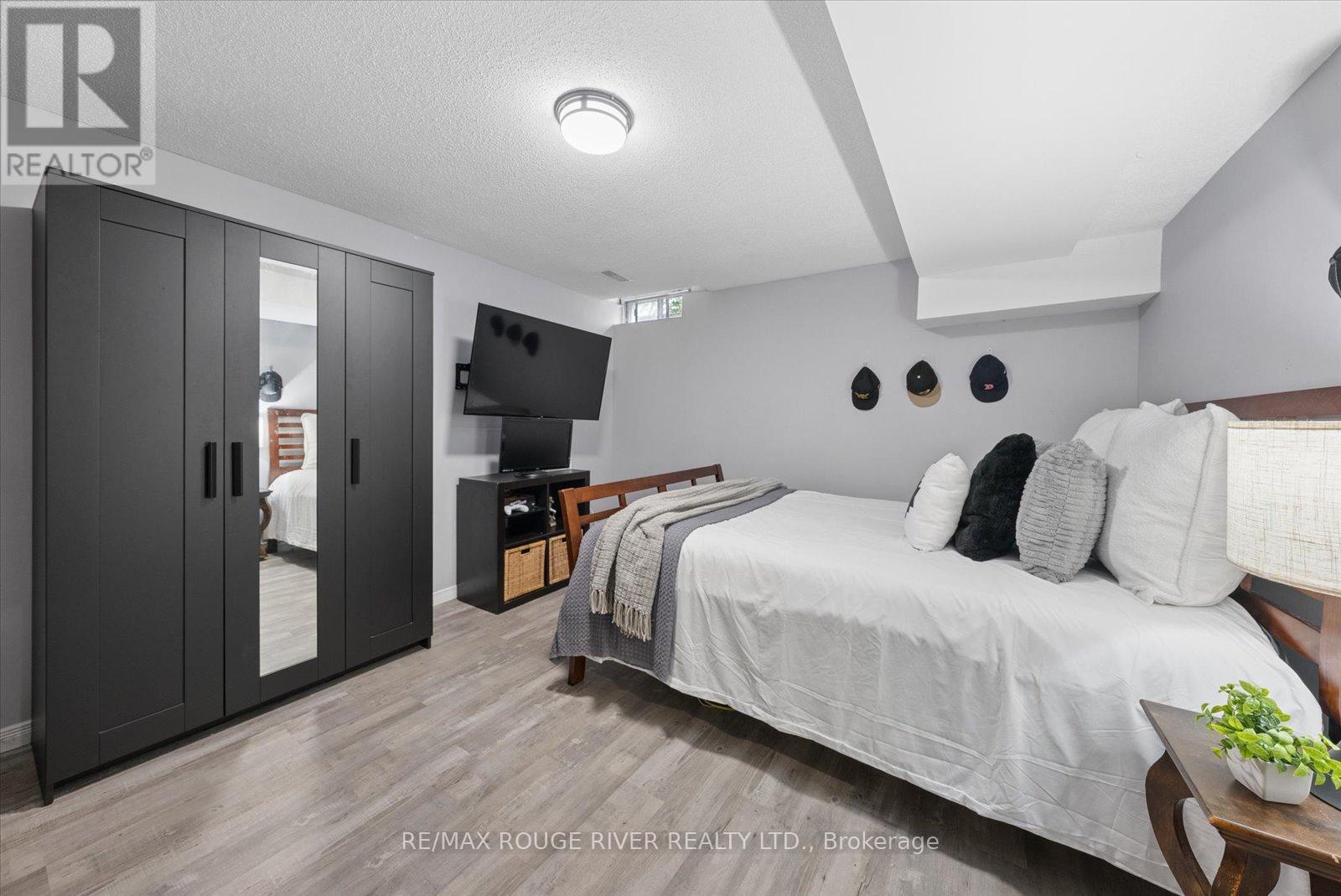 6 Snowden Court, Clarington, Ontario  L1B 1E7 - Photo 32 - E13430280