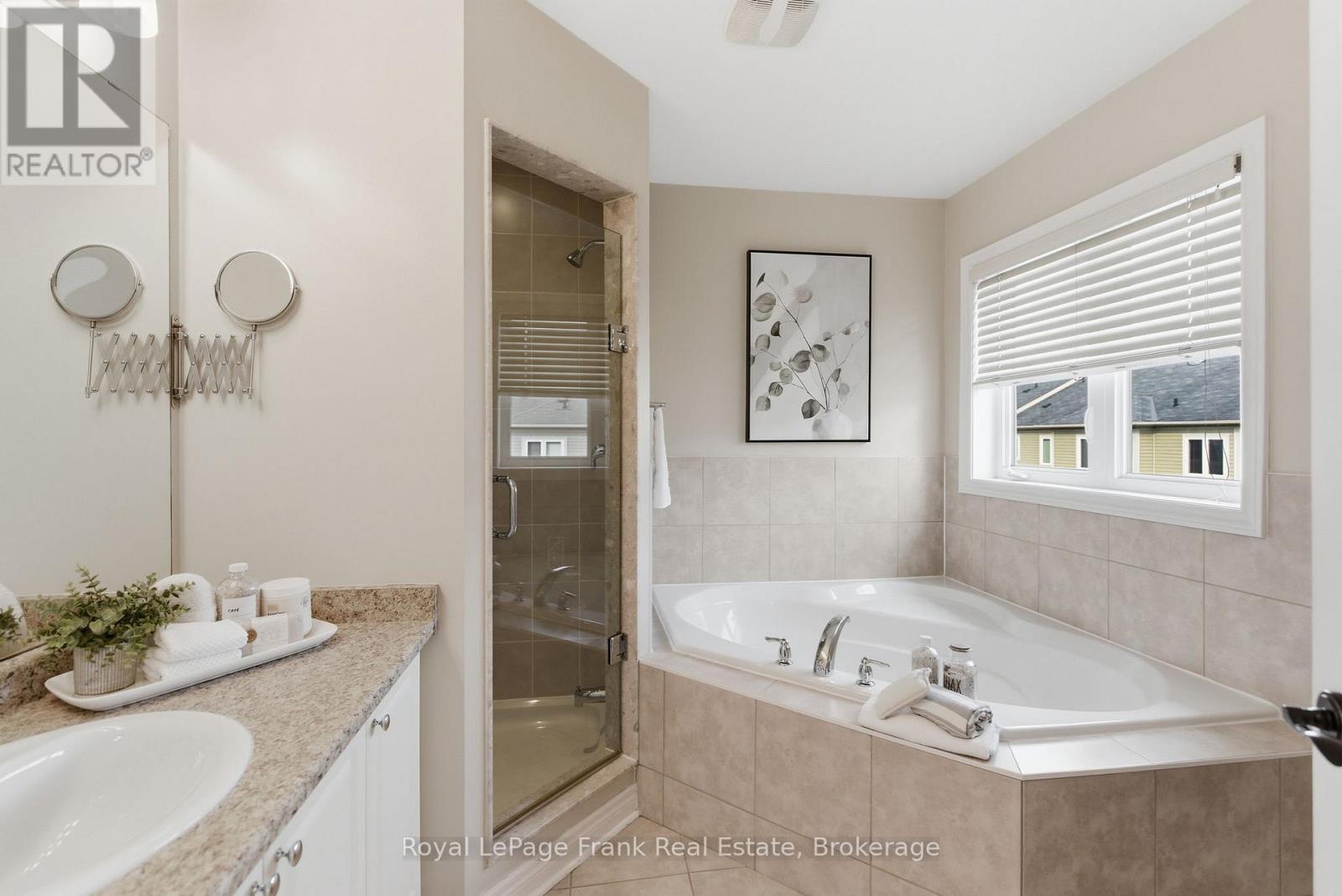 170 Harbourside Drive, Whitby, Ontario  L1N 0H6 - Photo 19 - E13430294
