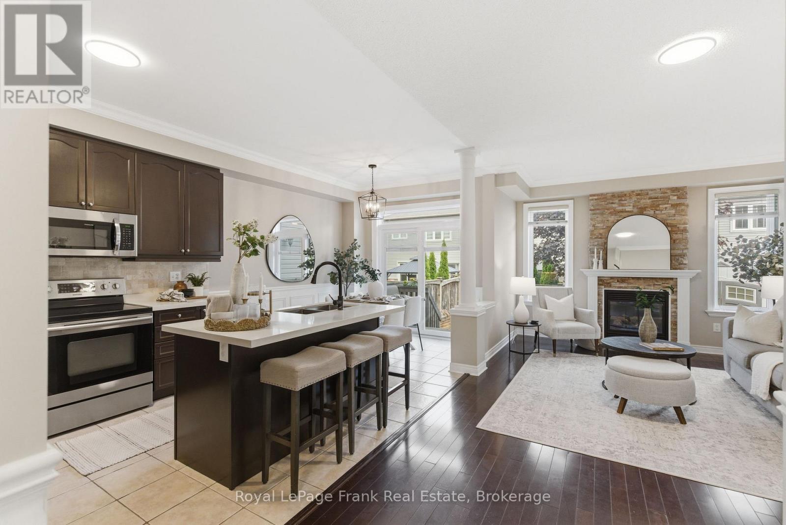 170 Harbourside Drive, Whitby, Ontario  L1N 0H6 - Photo 6 - E13430294