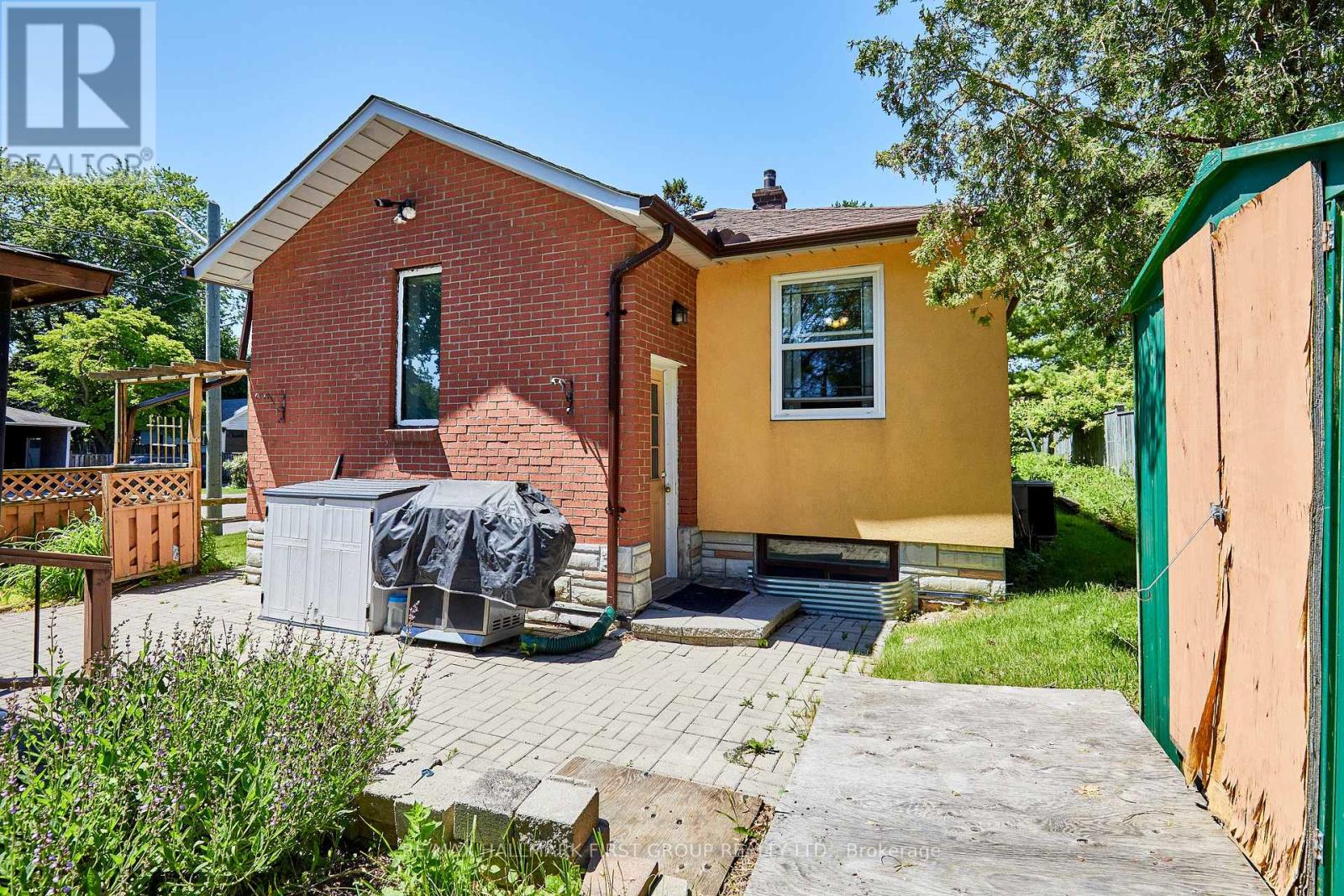 669 Marksbury Road, Pickering, Ontario  L1W 2T3 - Photo 34 - E13430402