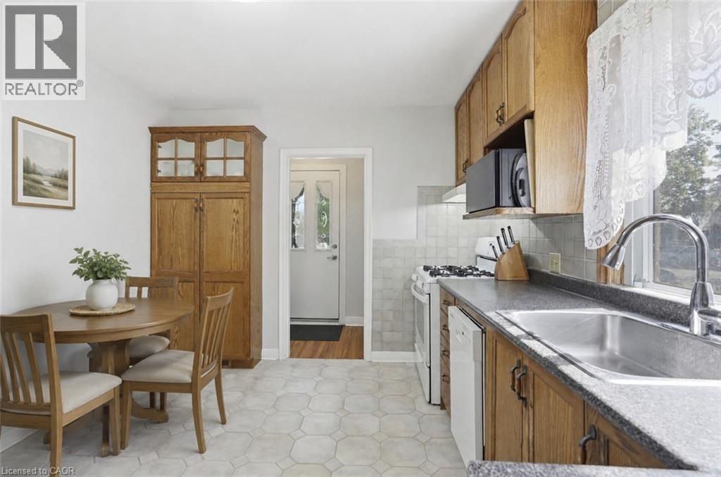 764 Brucedale Avenue E, Hamilton, Ontario  L8V 1R9 - Photo 11 - 40836844