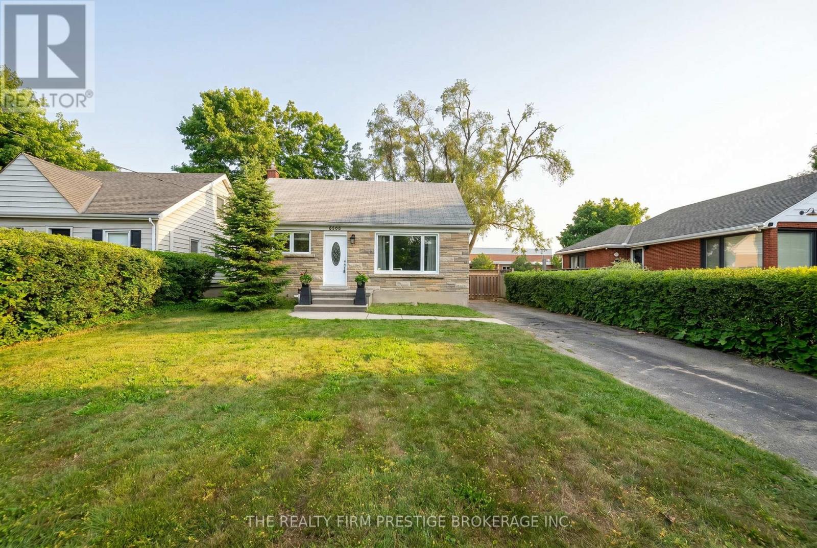 6806 James Street, London South, Ontario  N6P 1A4 - Photo 2 - X13430618