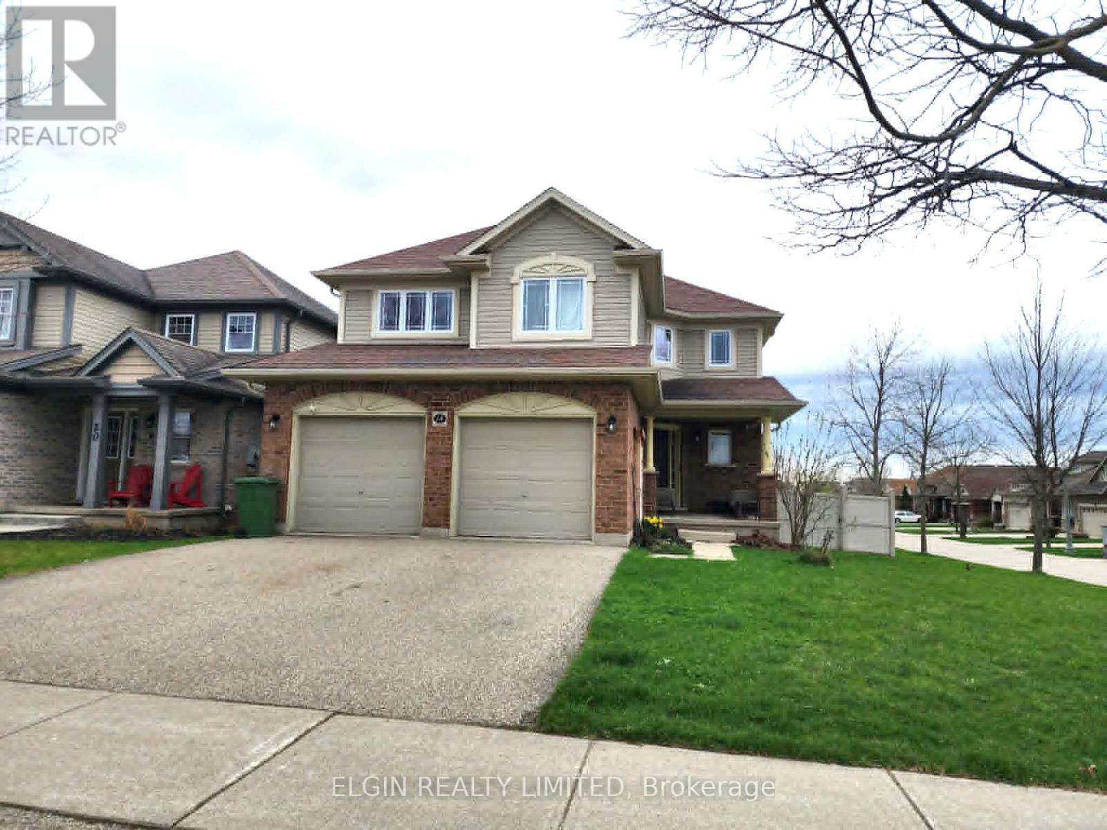 18 Peach Tree Boulevard, St. Thomas, Ontario  N5R 1L2 - Photo 2 - X13430674