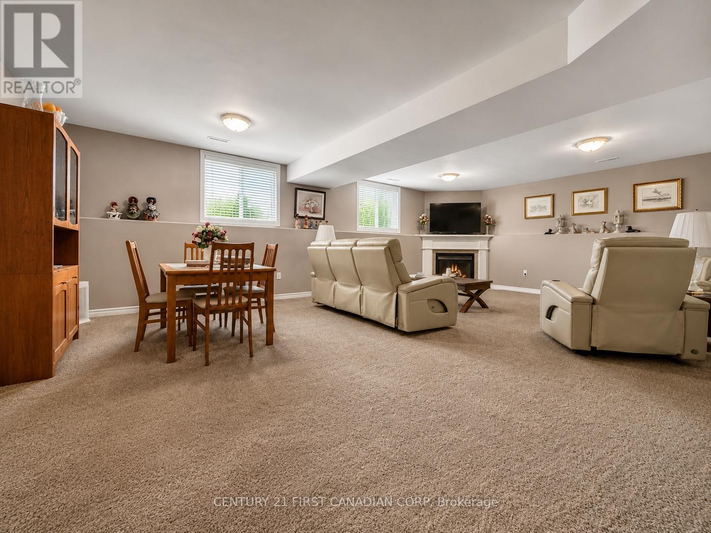 287 Evergreen Trail, Petrolia, Ontario  N0N 1R0 - Photo 18 - X13430788