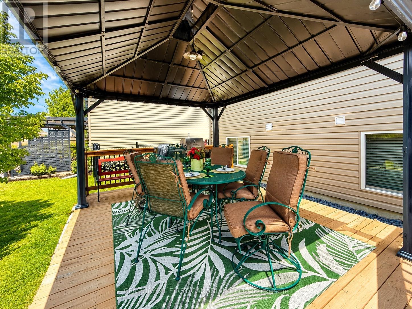 287 Evergreen Trail, Petrolia, Ontario  N0N 1R0 - Photo 33 - X13430788