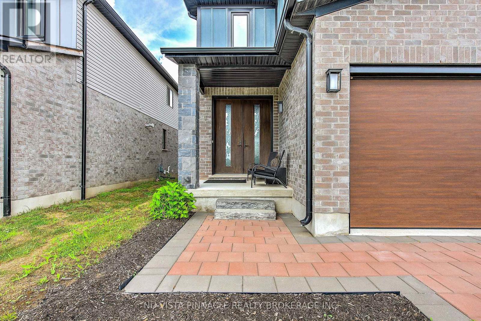 2394 Wickerson Road, London South, Ontario  N6K 0B9 - Photo 6 - X13430872