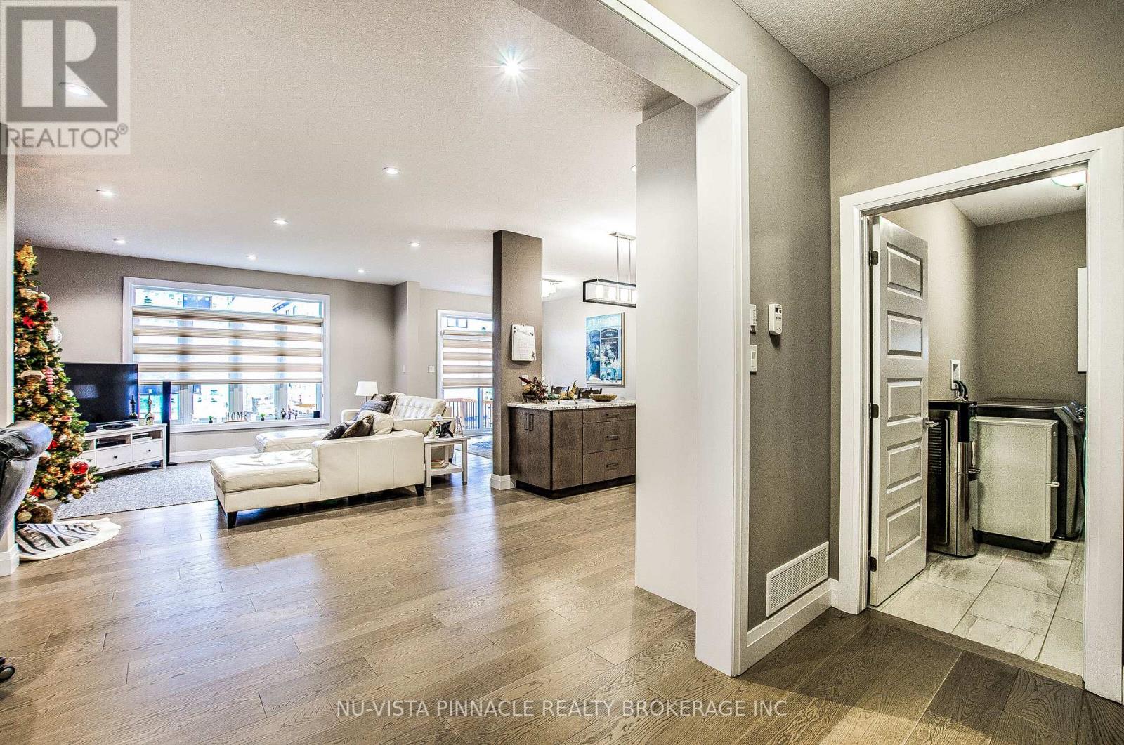 2394 Wickerson Road, London South, Ontario  N6K 0B9 - Photo 8 - X13430872