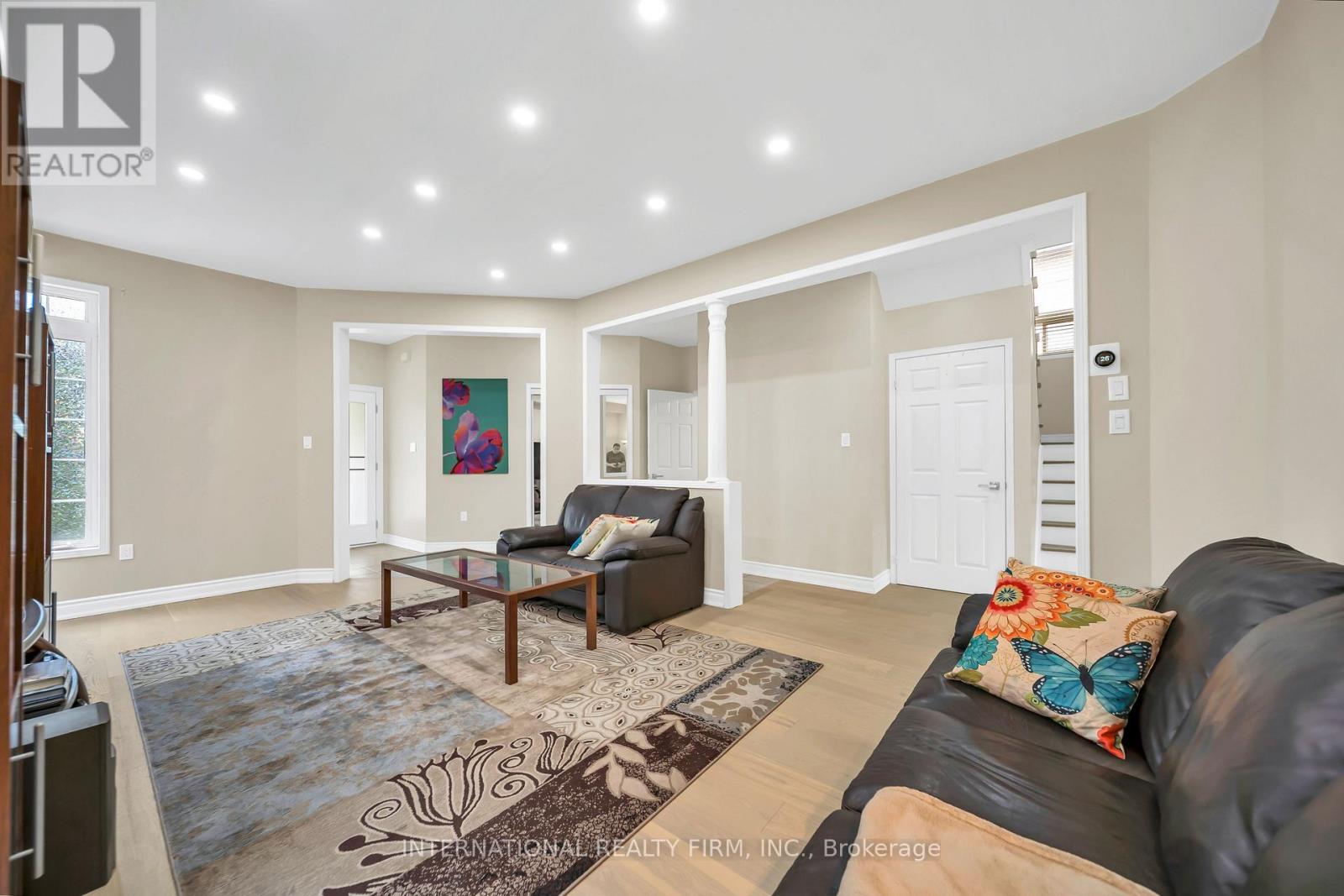 45 Naughton Drive, Richmond Hill, Ontario  L4C 0R2 - Photo 12 - N13430326