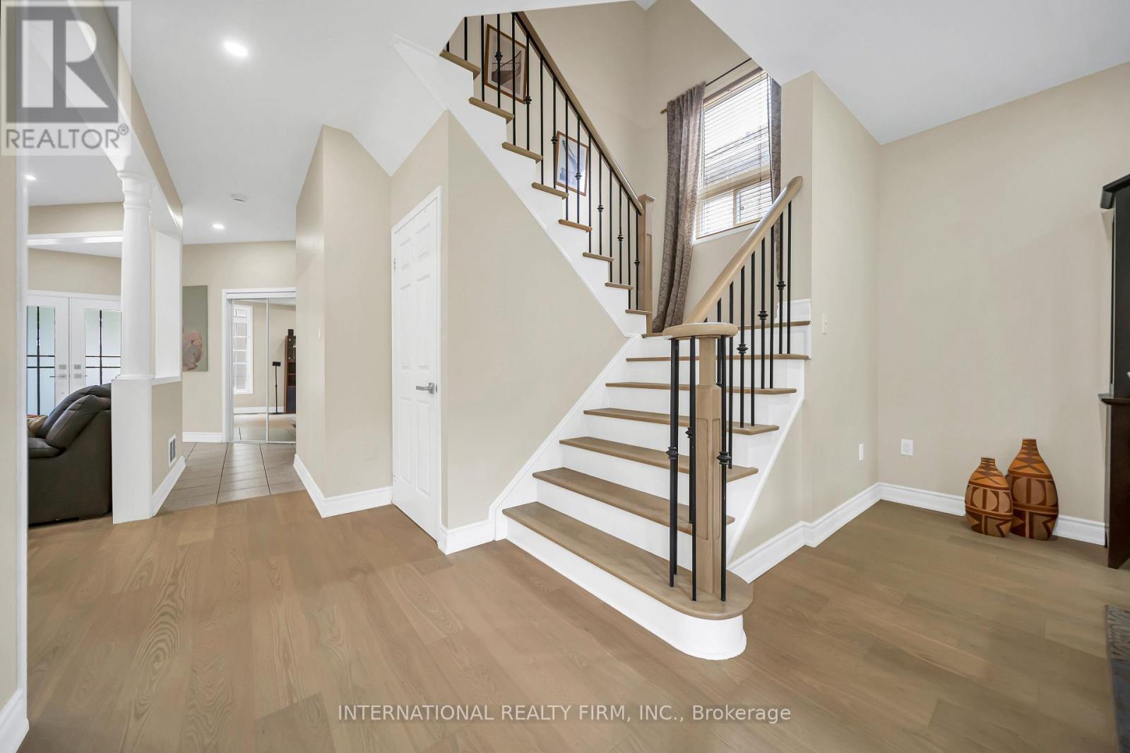 45 Naughton Drive, Richmond Hill, Ontario  L4C 0R2 - Photo 13 - N13430326