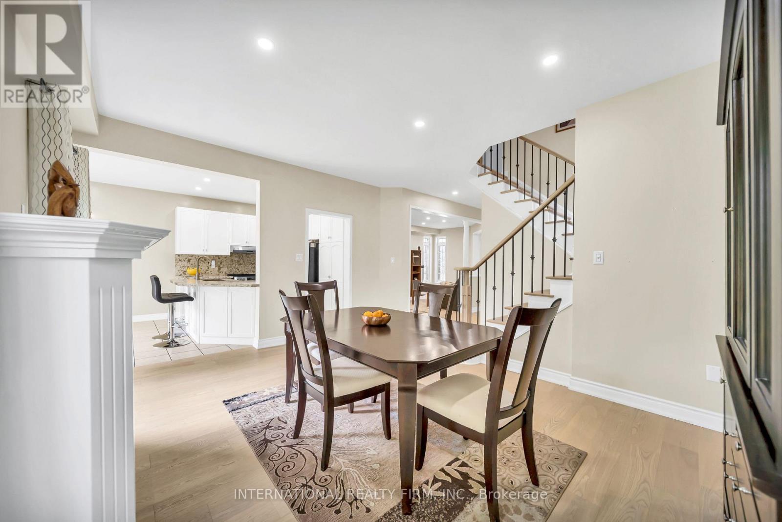 45 Naughton Drive, Richmond Hill, Ontario  L4C 0R2 - Photo 18 - N13430326