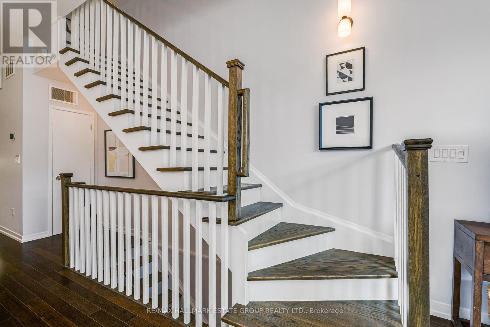 3 - 41 Verral Avenue, Toronto, Ontario  M4M 2R3 - Photo 13 - E13425282