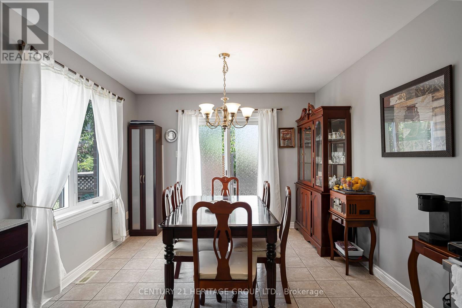 77 Hodgson Drive, Barrie, Ontario  L4N 7Z2 - Photo 11 - S13430426
