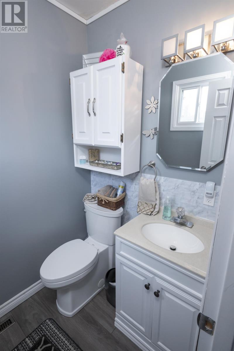 821 Michigan Ave, Thunder Bay, Ontario  P7A 6K5 - Photo 28 - TB2601456