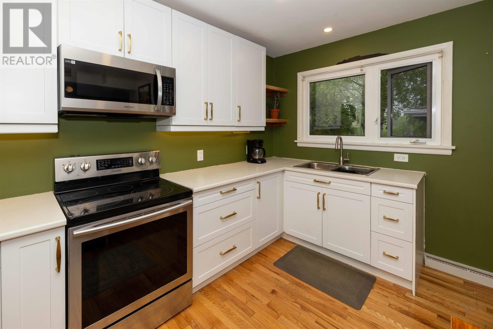 43 Strathcona Ave, Thunder Bay, Ontario  P7A 1R8 - Photo 10 - TB2601457
