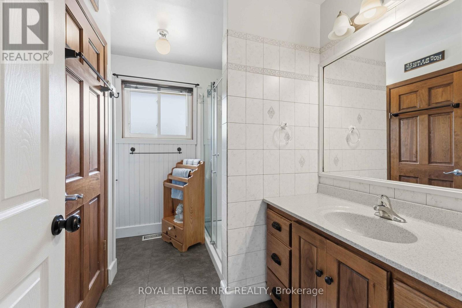 2518 Coral Avenue, Fort Erie, Ontario  L0S 1S0 - Photo 13 - X13430860