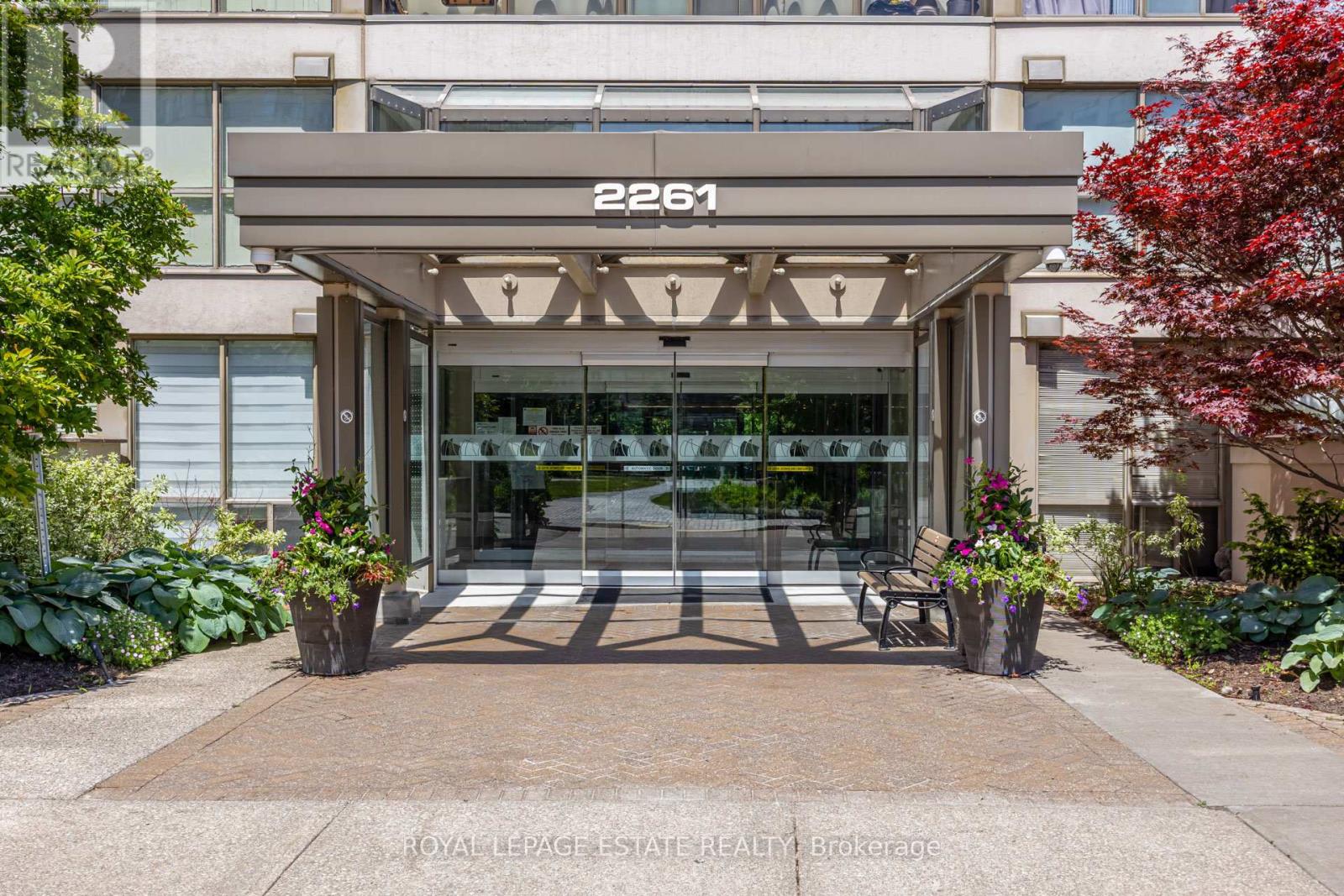 108 - 2261 Lake Shore Boulevard W, Toronto, Ontario  M8V 3X1 - Photo 3 - W13430258