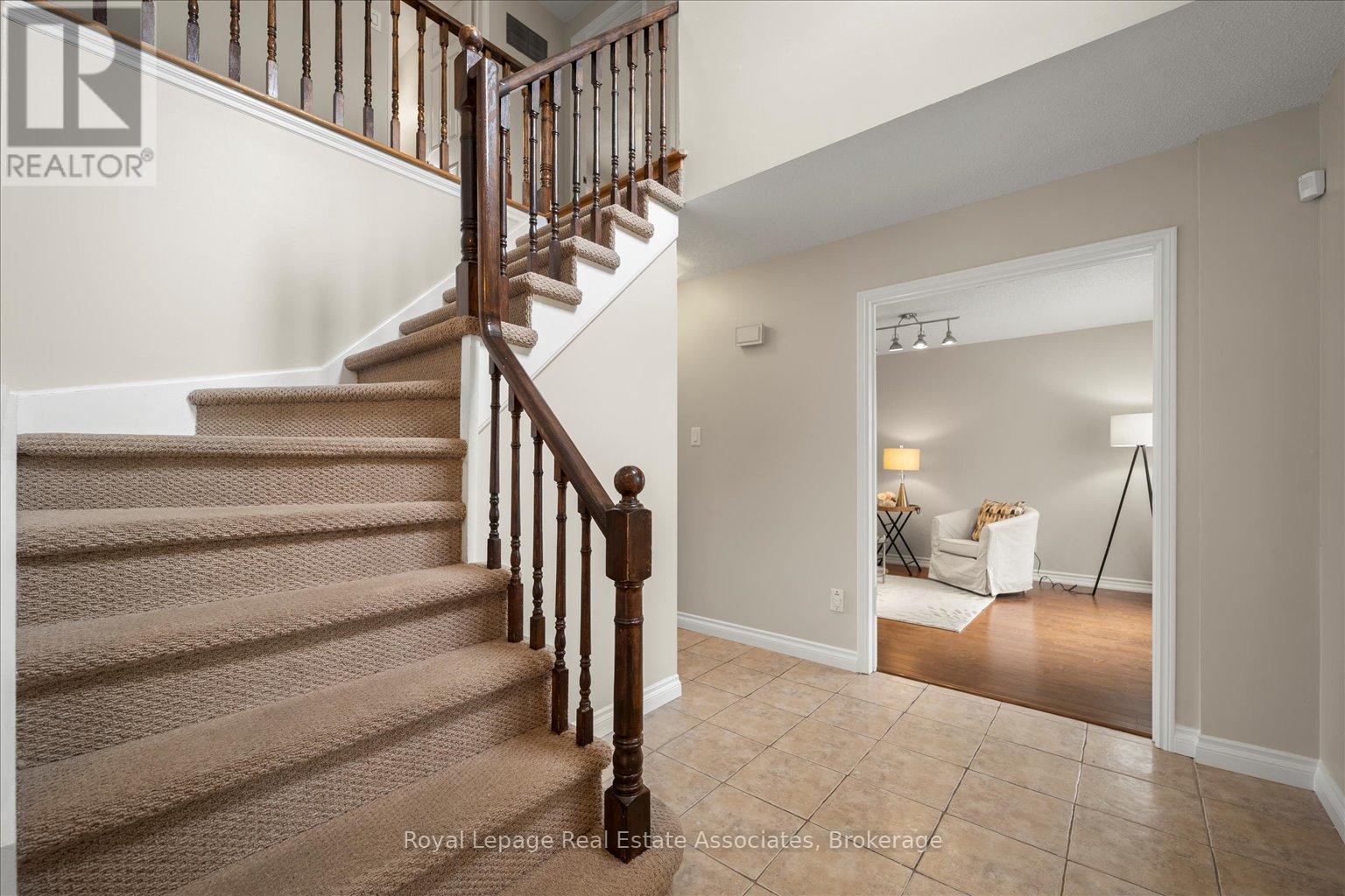 438 Claremont Crescent, Oakville, Ontario  L6J 6K1 - Photo 18 - W13430404