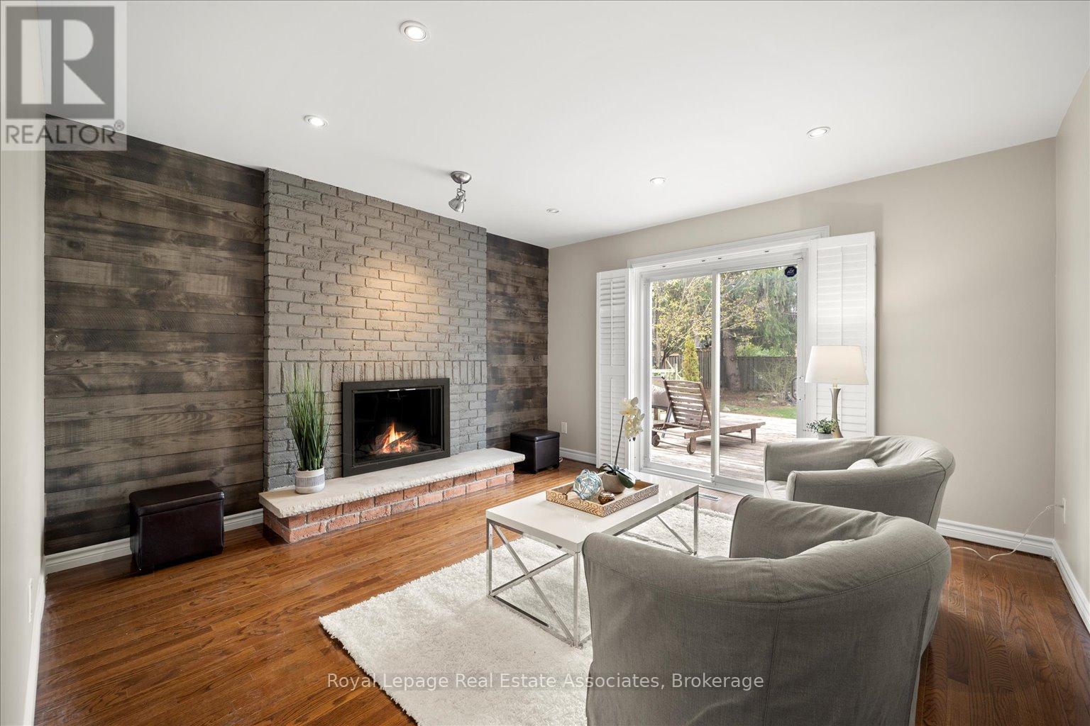 438 Claremont Crescent, Oakville, Ontario  L6J 6K1 - Photo 19 - W13430404