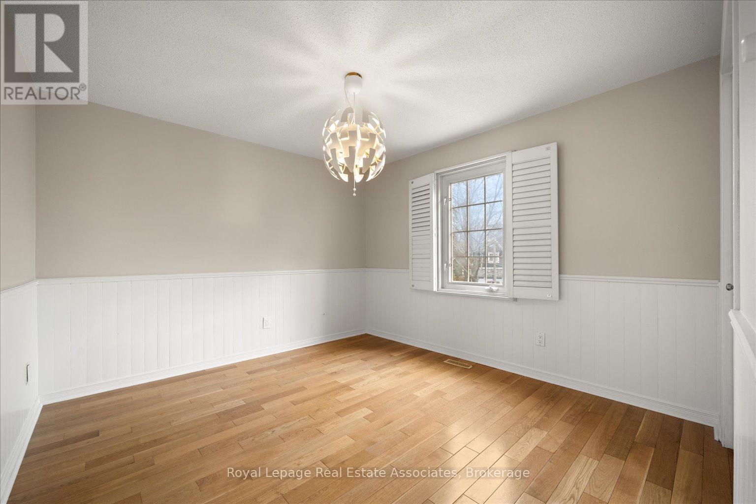 438 Claremont Crescent, Oakville, Ontario  L6J 6K1 - Photo 22 - W13430404