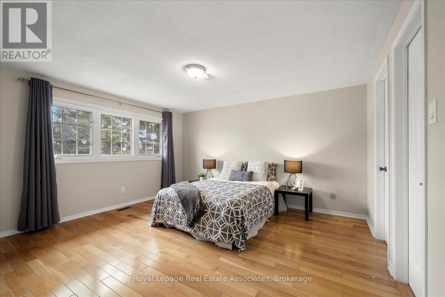 438 Claremont Crescent, Oakville, Ontario  L6J 6K1 - Photo 25 - W13430404