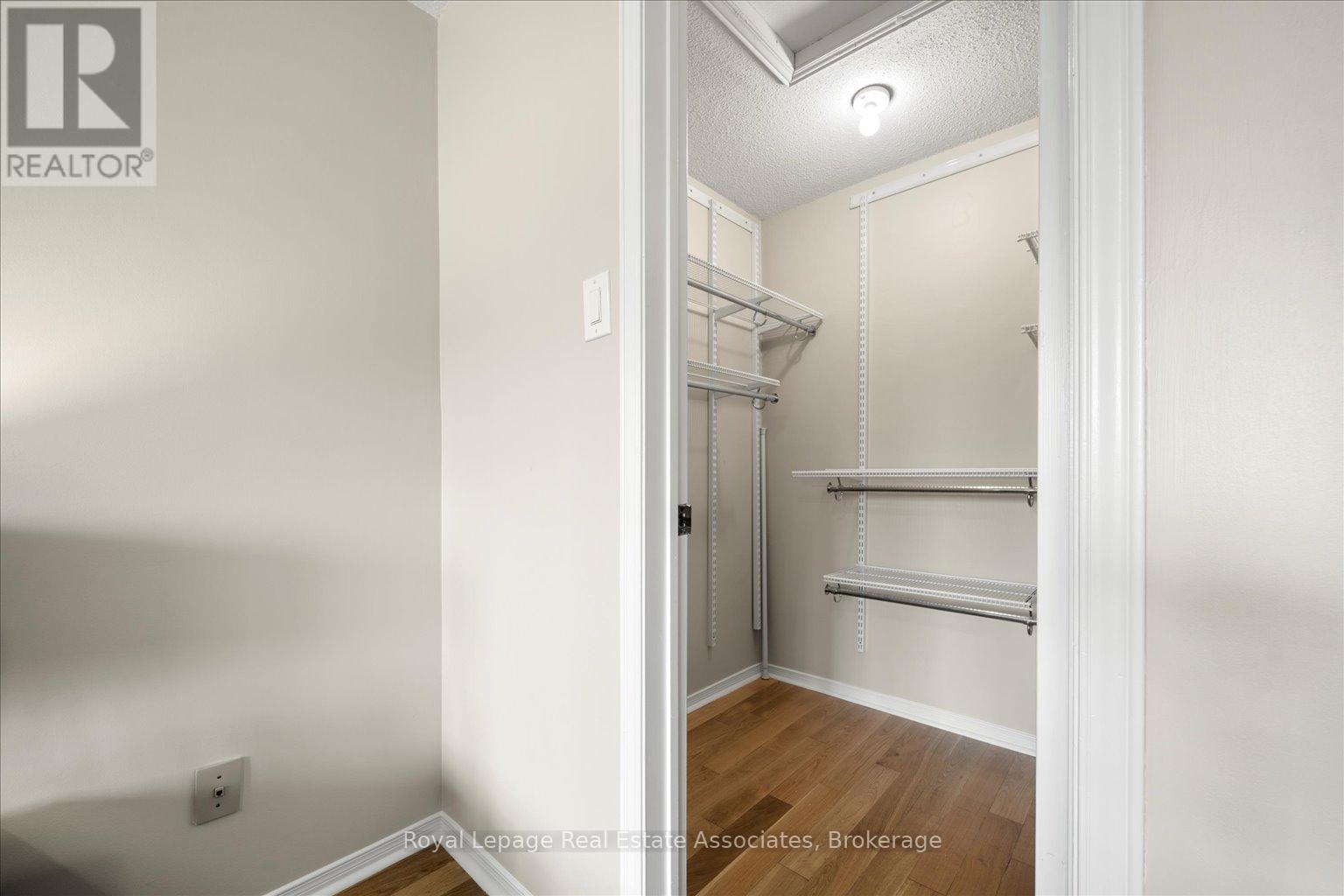 438 Claremont Crescent, Oakville, Ontario  L6J 6K1 - Photo 27 - W13430404
