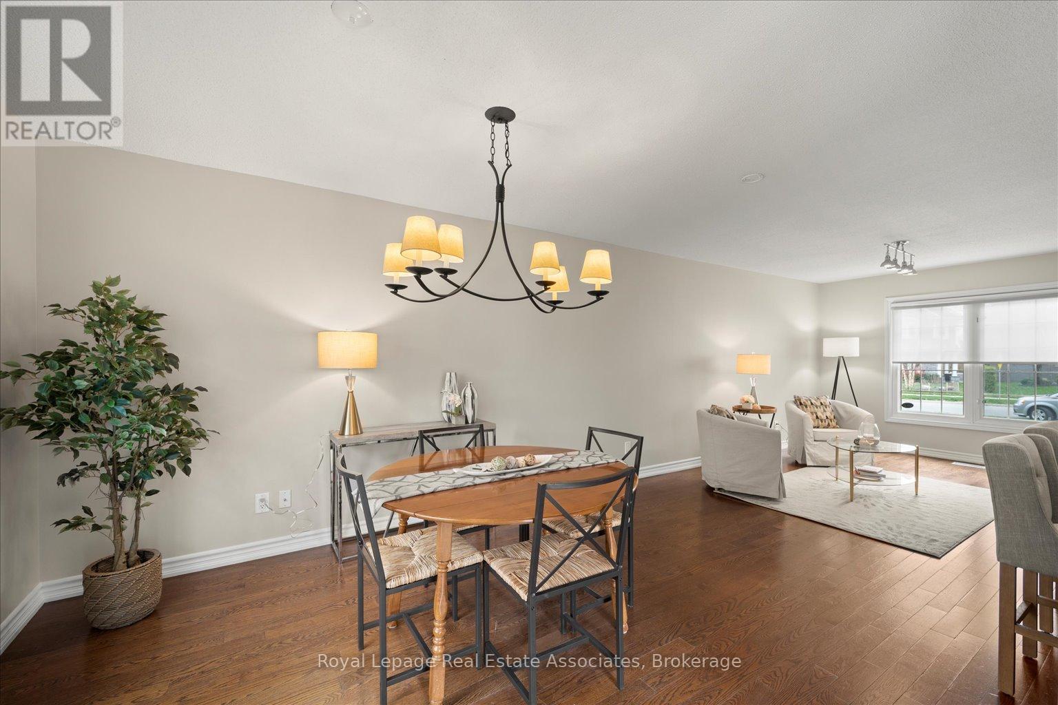 438 Claremont Crescent, Oakville, Ontario  L6J 6K1 - Photo 9 - W13430404