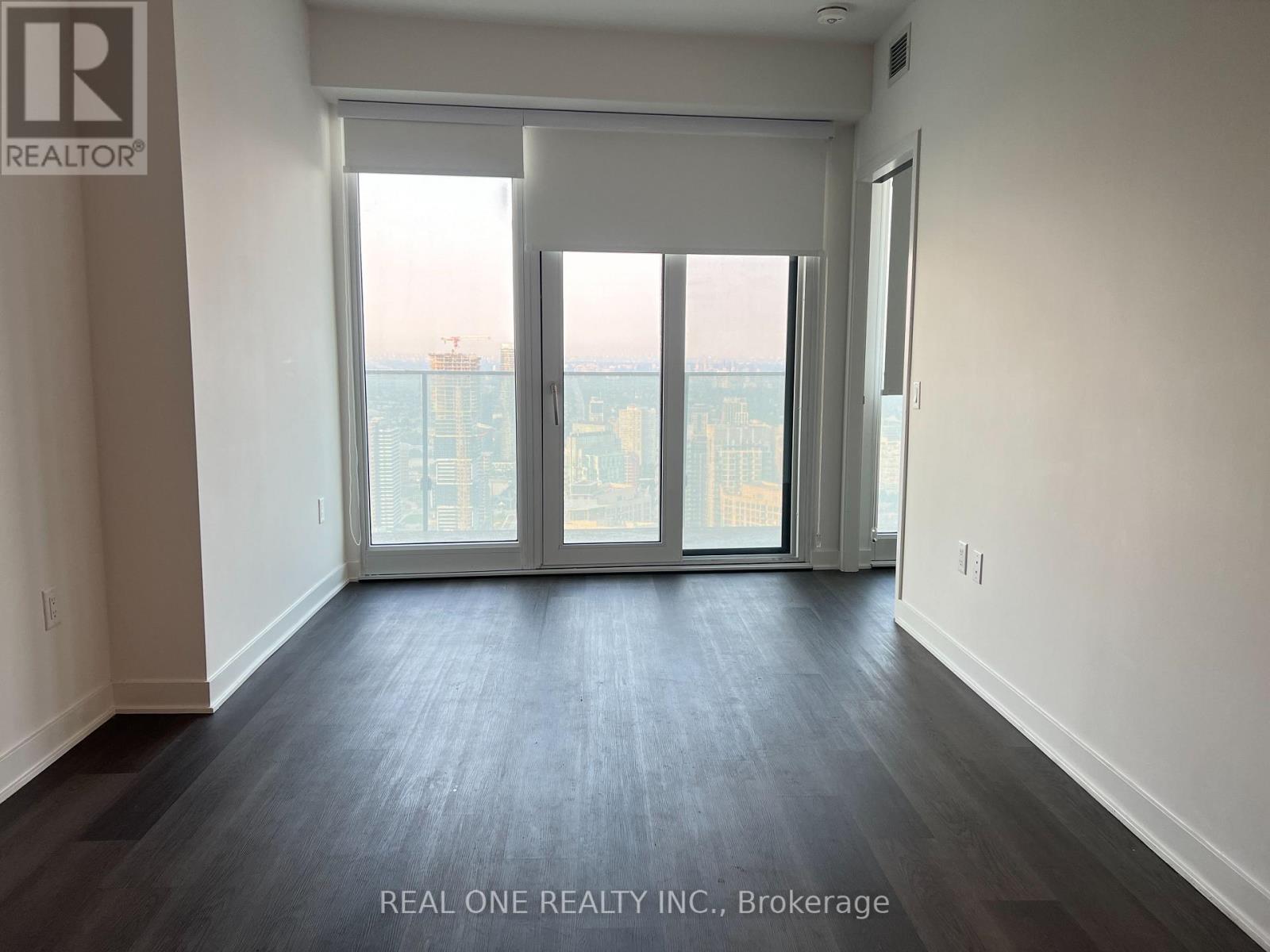 5001 - 3900 Confederation Parkway, Mississauga, Ontario  L5B 0M3 - Photo 11 - W13430418
